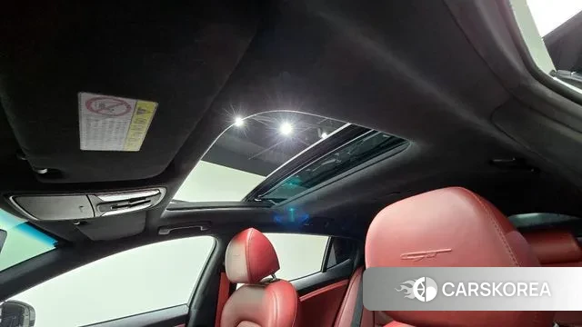 Kia Stinger id 2990879 из Кореи 10