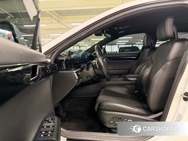 Hyundai Grandeur (GN7) id 3644067 из Кореи 10