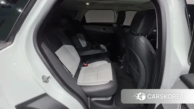 Land Rover Range Rover Velar id 3538492 из Кореи 10