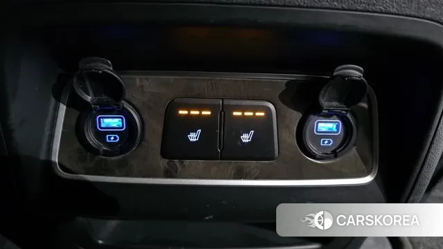 Hyundai The New Grand Starex id 3789389 из Кореи 10