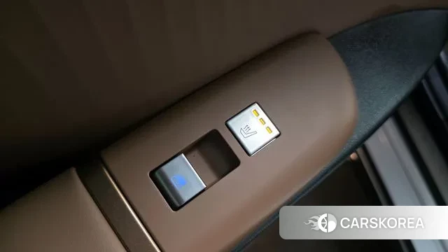 Hyundai Grandeur Hybrid (GN7) id 3533620 из Кореи 10