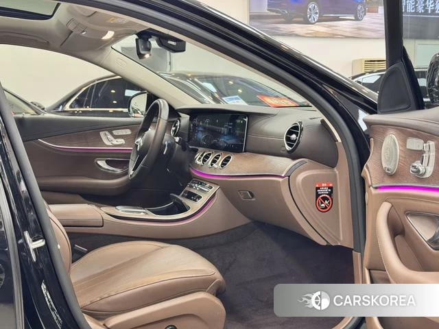 Mercedes-Benz E-class id 4297430 из Китая 10