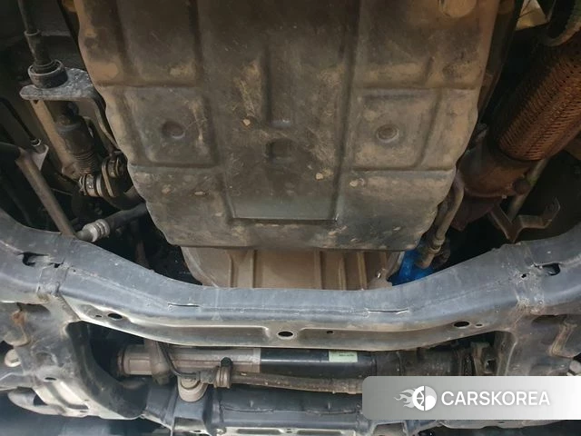 Hyundai The New Grand Starex id 4317551 из Кореи 10