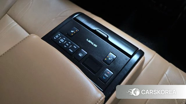 Lexus ES300h 7th generation id 3911698 из Кореи 10