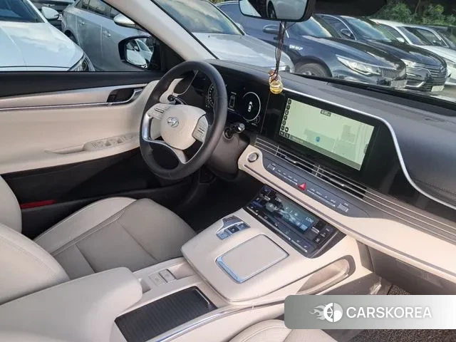 Hyundai The New Grandeur IG id 3207905 из Кореи 10