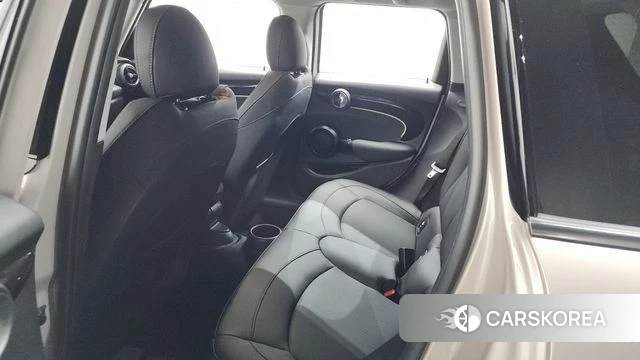 Mini Cooper id 4354356 из Кореи 10