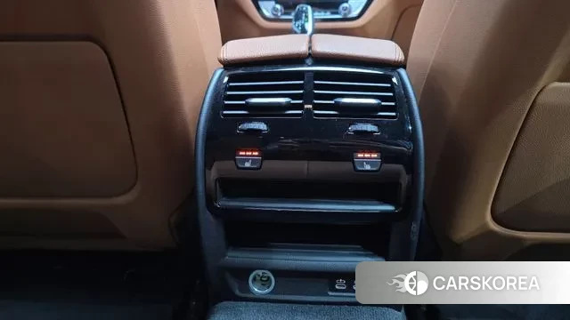 BMW 5 Series (G30) id 3348496 из Кореи 10