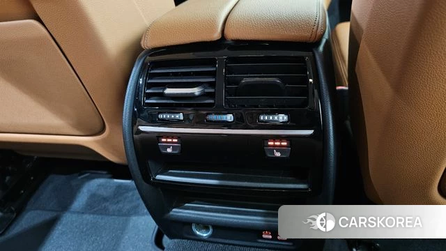 BMW 5 Series (G30) id 4619947 из Кореи 10