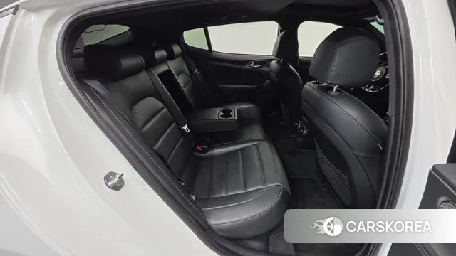 Kia Stinger id 3723605 из Кореи 10