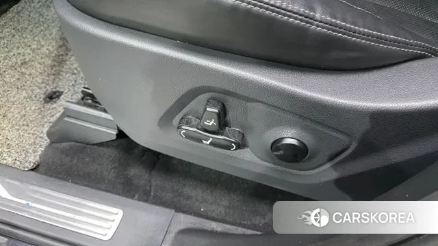 Ssangyong The New Rexton Sports Cannes id 3555721 из Кореи 10