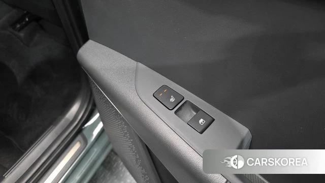 Kia Di Ol Nu Niro id 4369636 из Кореи 10