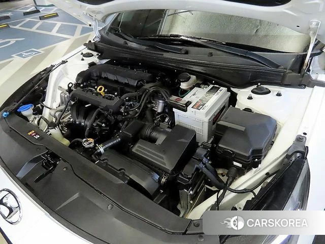 Hyundai Avante (CN7) id 4389934 из Кореи 10
