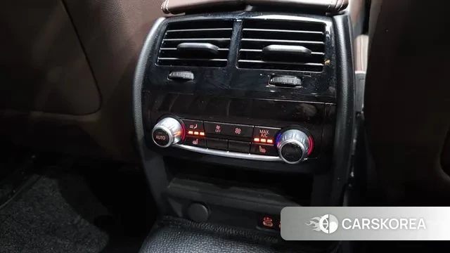 BMW 5 Series (G30) id 3629585 из Кореи 10