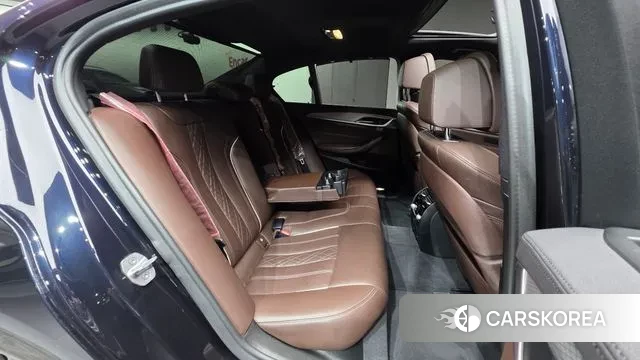 BMW 5 Series (G30) id 3029119 из Кореи 10