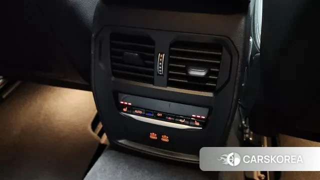 BMW i4 id 3529096 из Кореи 10