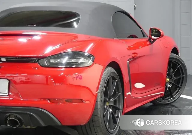 Porsche 718 Boxster id 3740859 из Кореи 10