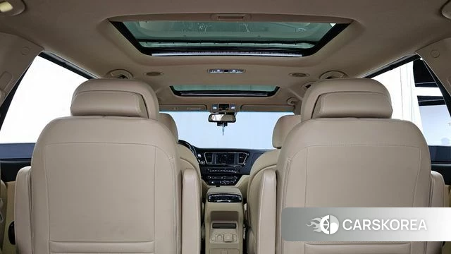 Kia The New Carnival id 4551653 из Кореи 10