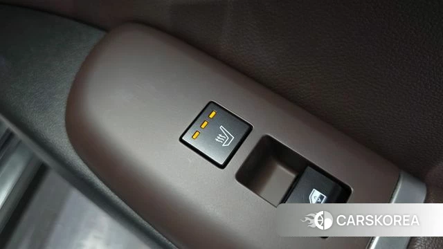 Hyundai Grandeur (GN7) id 4549257 из Кореи 10