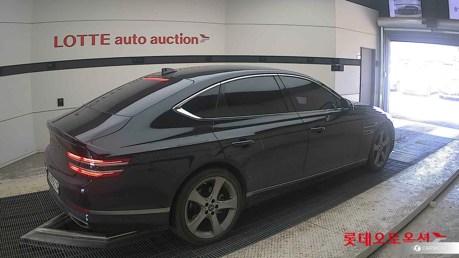 Hyundai G80 id 4679328 из Кореи 9
