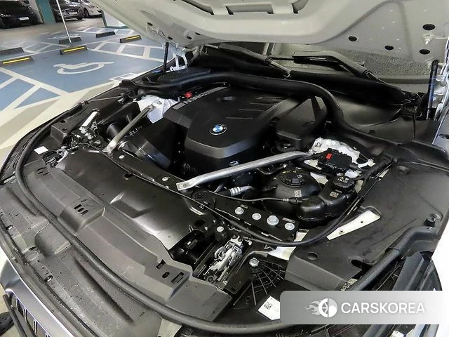 BMW 5 Series (G60) id 4349339 из Кореи 10