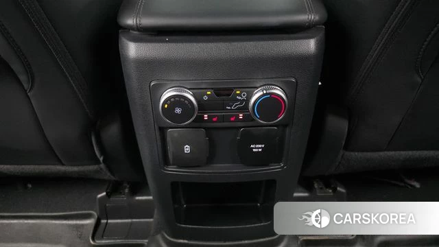 Ford Explorer 6th Generation id 4676534 из Кореи 10
