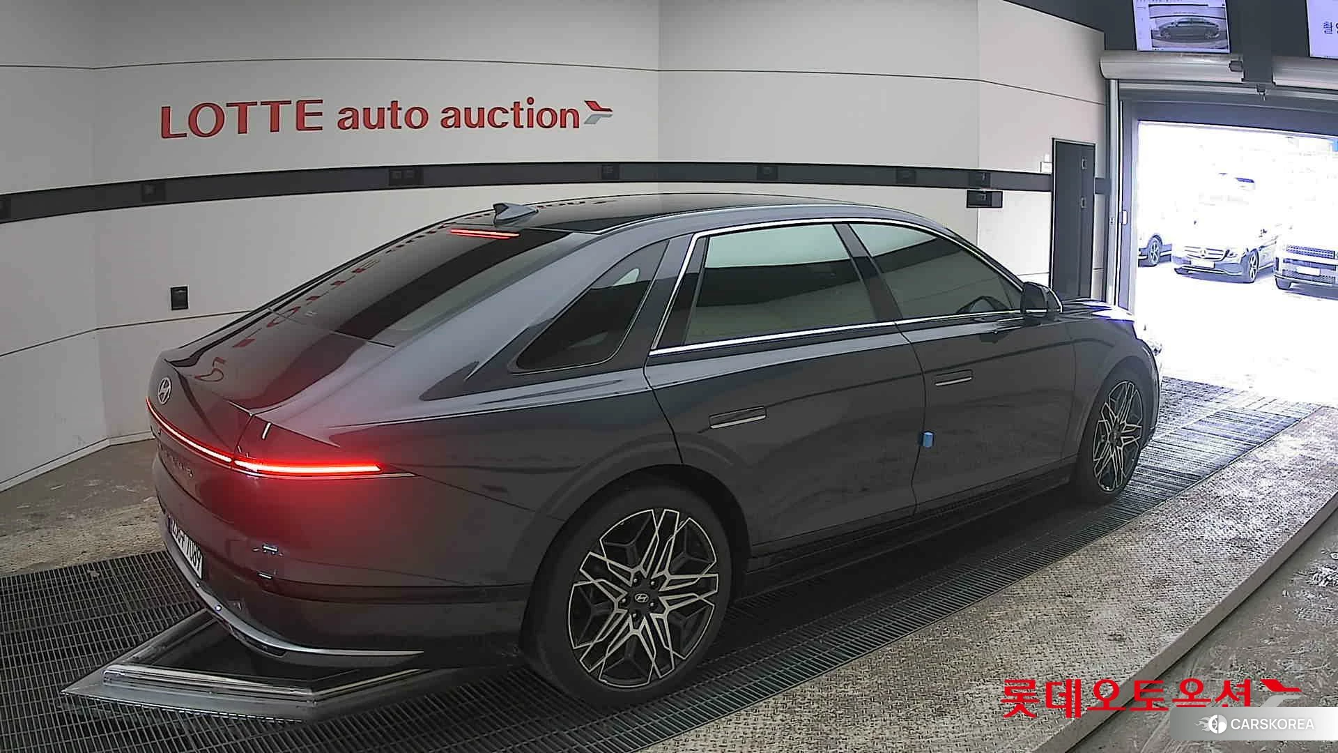 Hyundai Grandeur Hybrid id 3869289 из Кореи 10