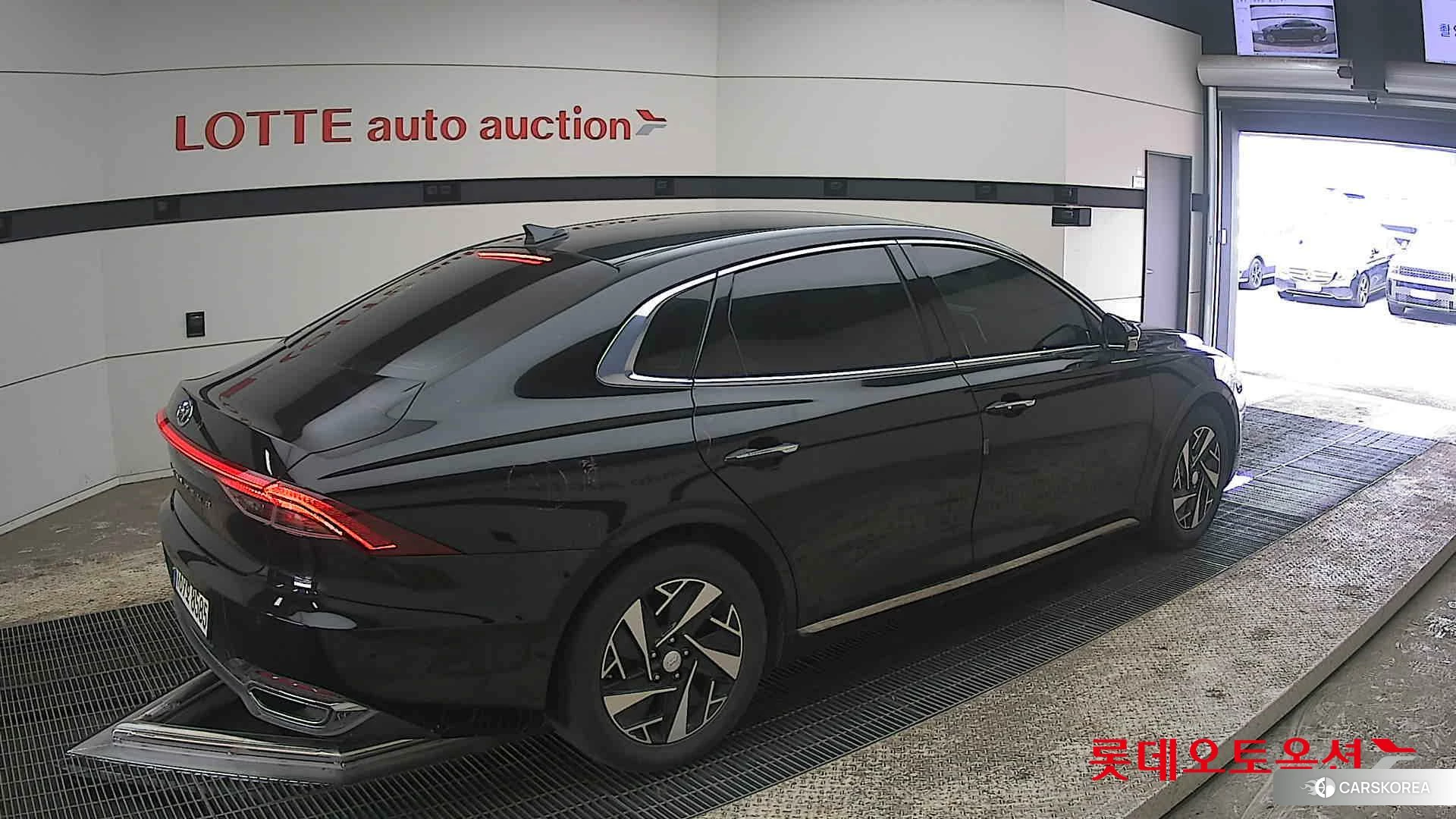 Hyundai Grandeur Hybrid id 3875693 из Кореи 10