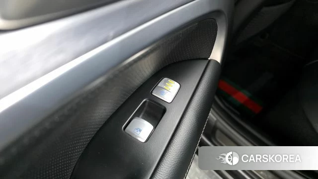 Genesis G70 id 3904783 из Кореи 10