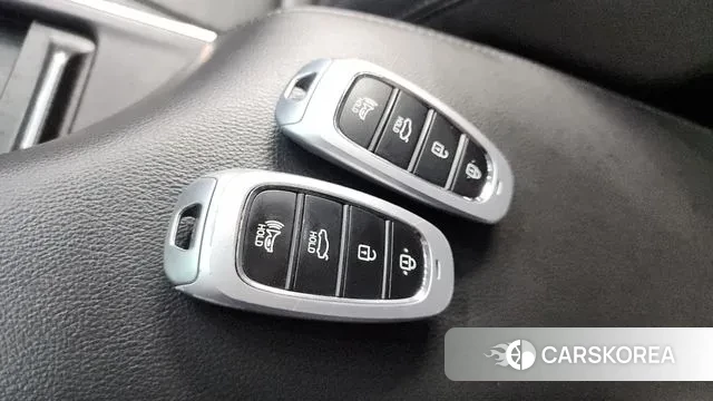 Hyundai The New Grandeur IG id 3538180 из Кореи 10