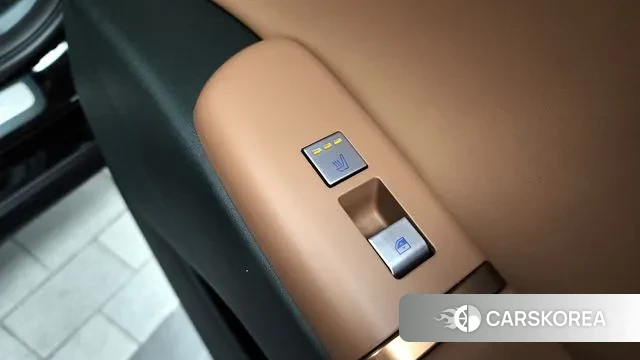 Hyundai Grandeur (GN7) id 3365280 из Кореи 10