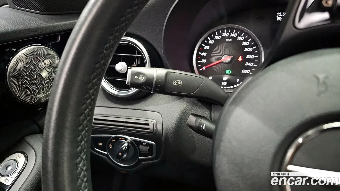 Mercedes-Benz C-Class W205 id 2188542 из Кореи 10