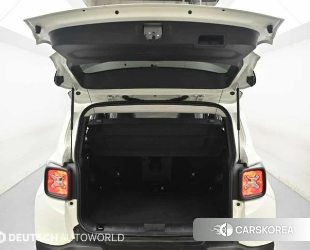 Jeep Renegade id 4454839 из Кореи 10