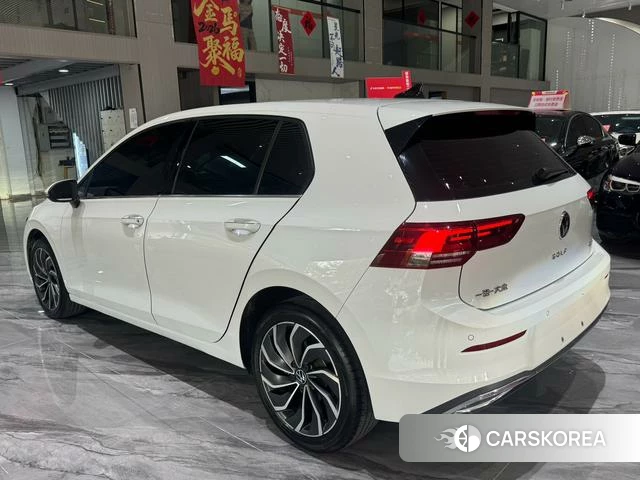 Volkswagen Golf id 4276639 из Китая 10