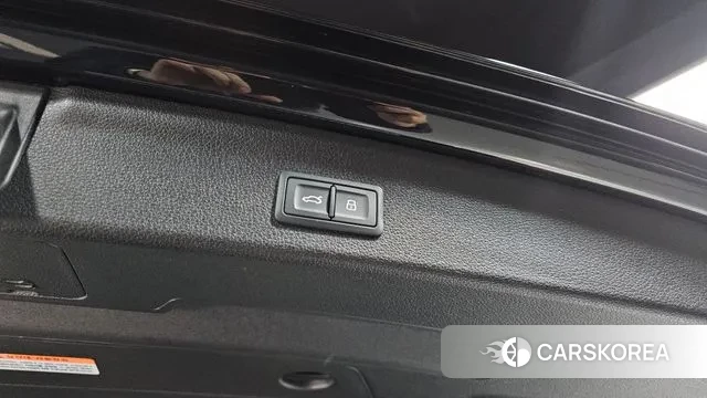 Audi Q3 (F3) id 3437668 из Кореи 10