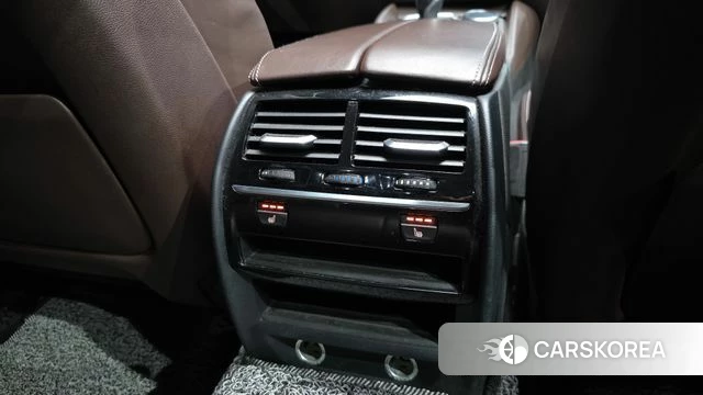 BMW 5 Series (G30) id 4918913 из Кореи 10