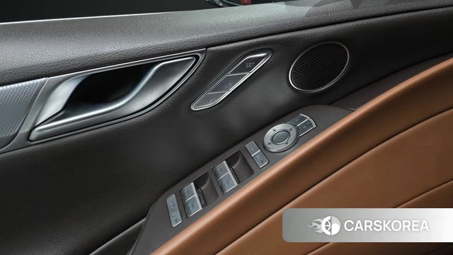 Genesis G80 (RG3) id 4283354 из Кореи 10