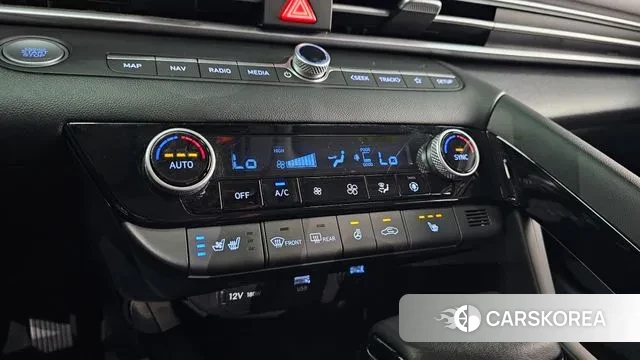 Hyundai Avante Hybrid (CN7) id 2901155 из Кореи 10