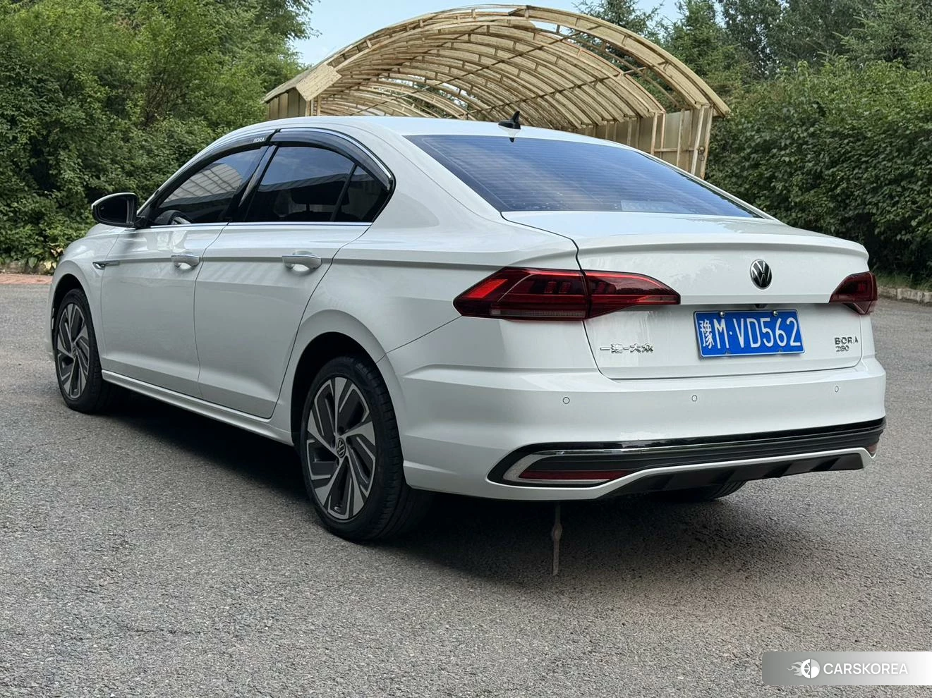 Volkswagen Bora id 4512501 из Китая 10