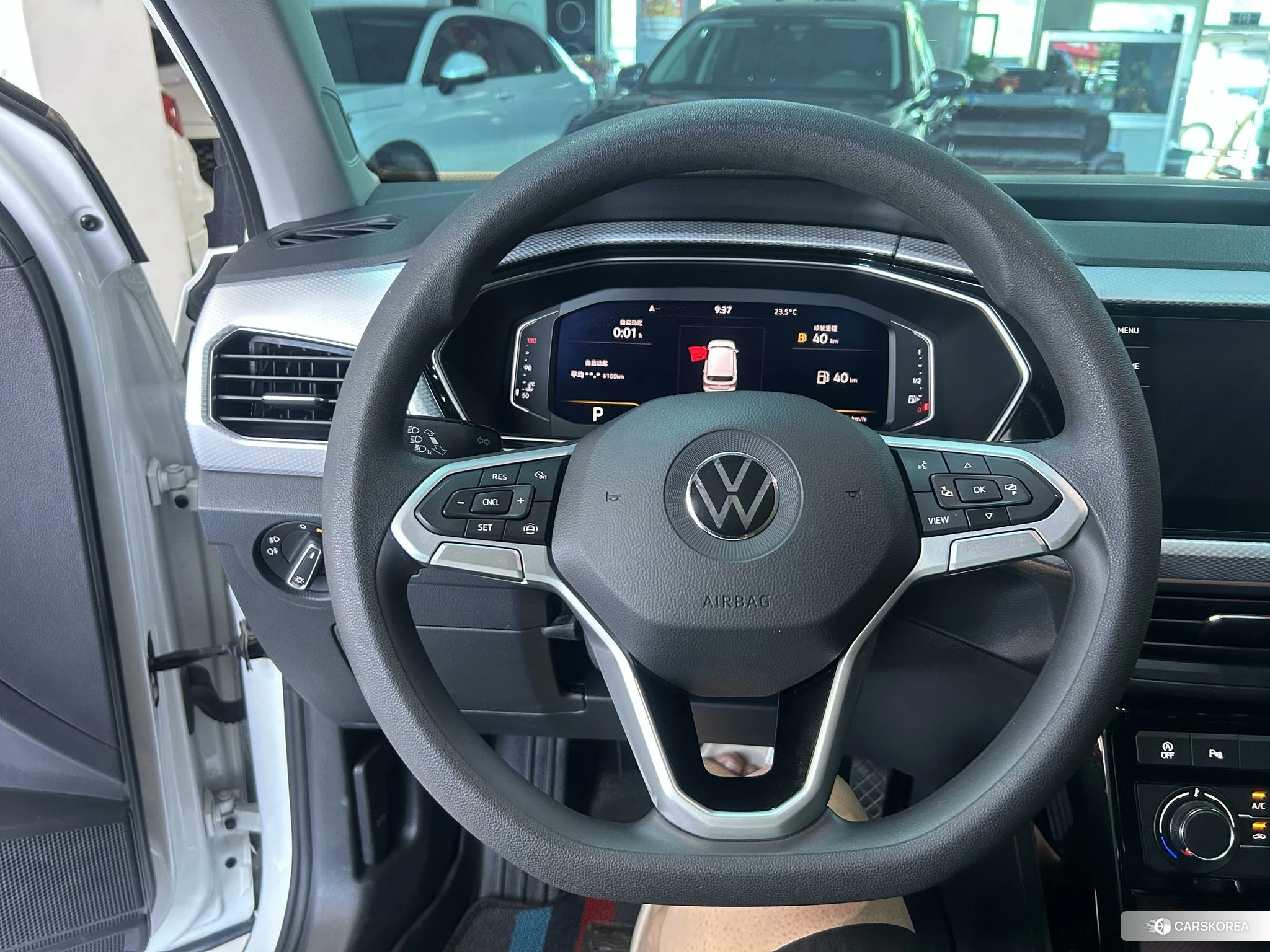 Volkswagen Exploring the shadow id 4513553 из Китая 10
