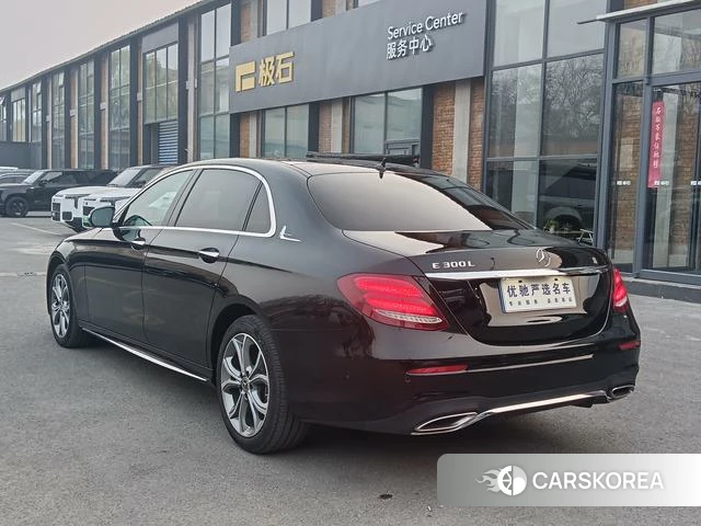 Mercedes-Benz E-class id 3857635 из Китая 10