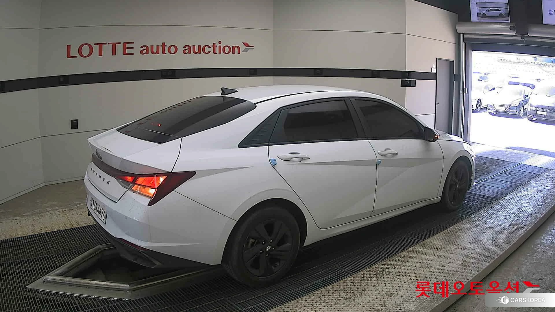 Hyundai Avante id 4296725 из Кореи 10