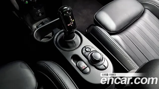 Mini Cooper S id 2595981 из Кореи 10