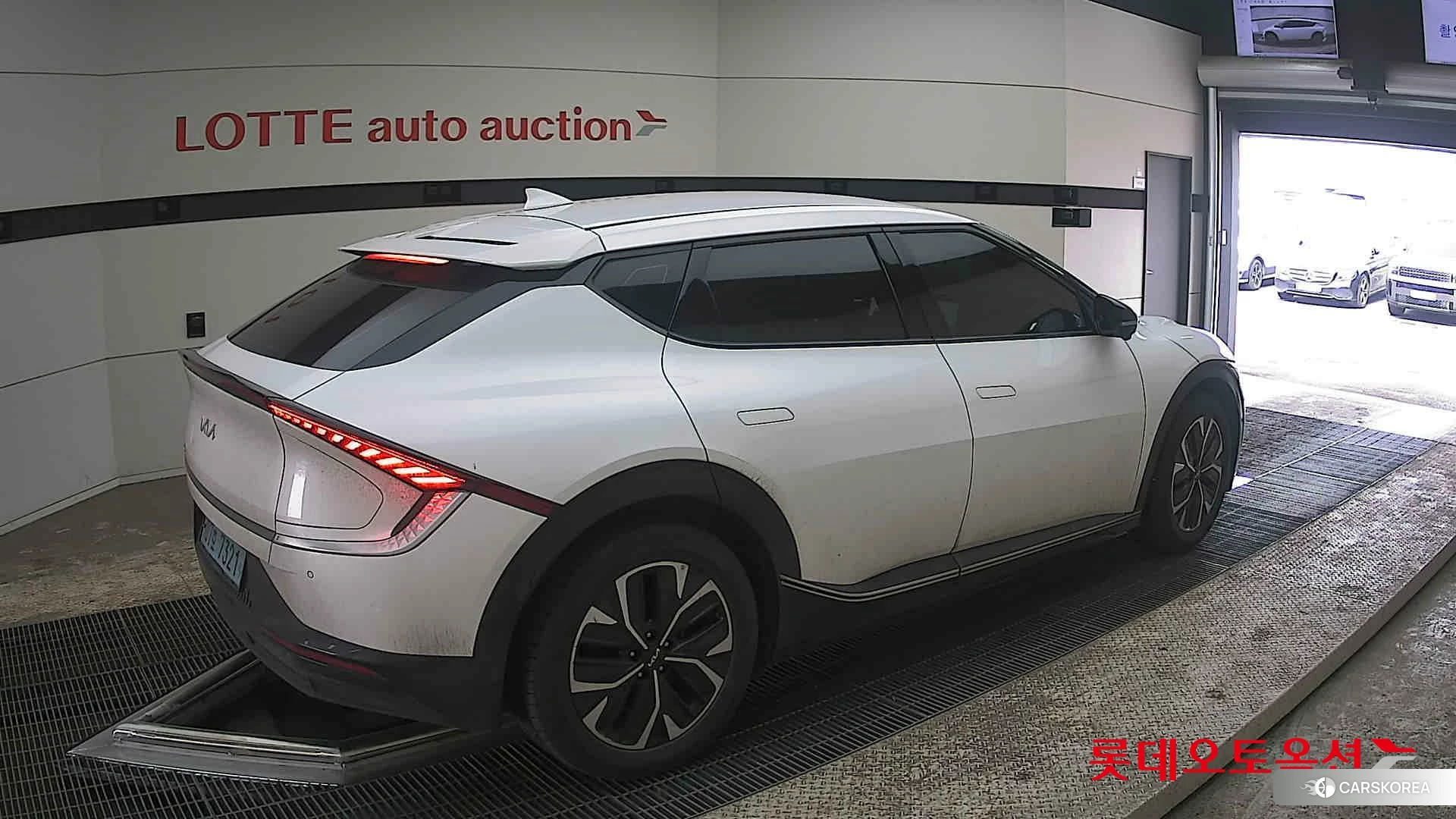 Kia EV6 id 3888405 из Кореи 10