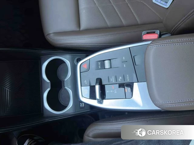 BMW X1 id 4307392 из Китая 10