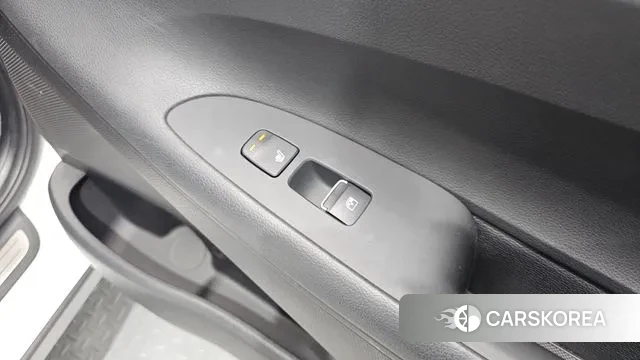 Hyundai The New Grandeur IG id 3182159 из Кореи 10