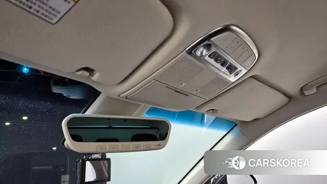 Genesis G90 id 3778572 из Кореи 10