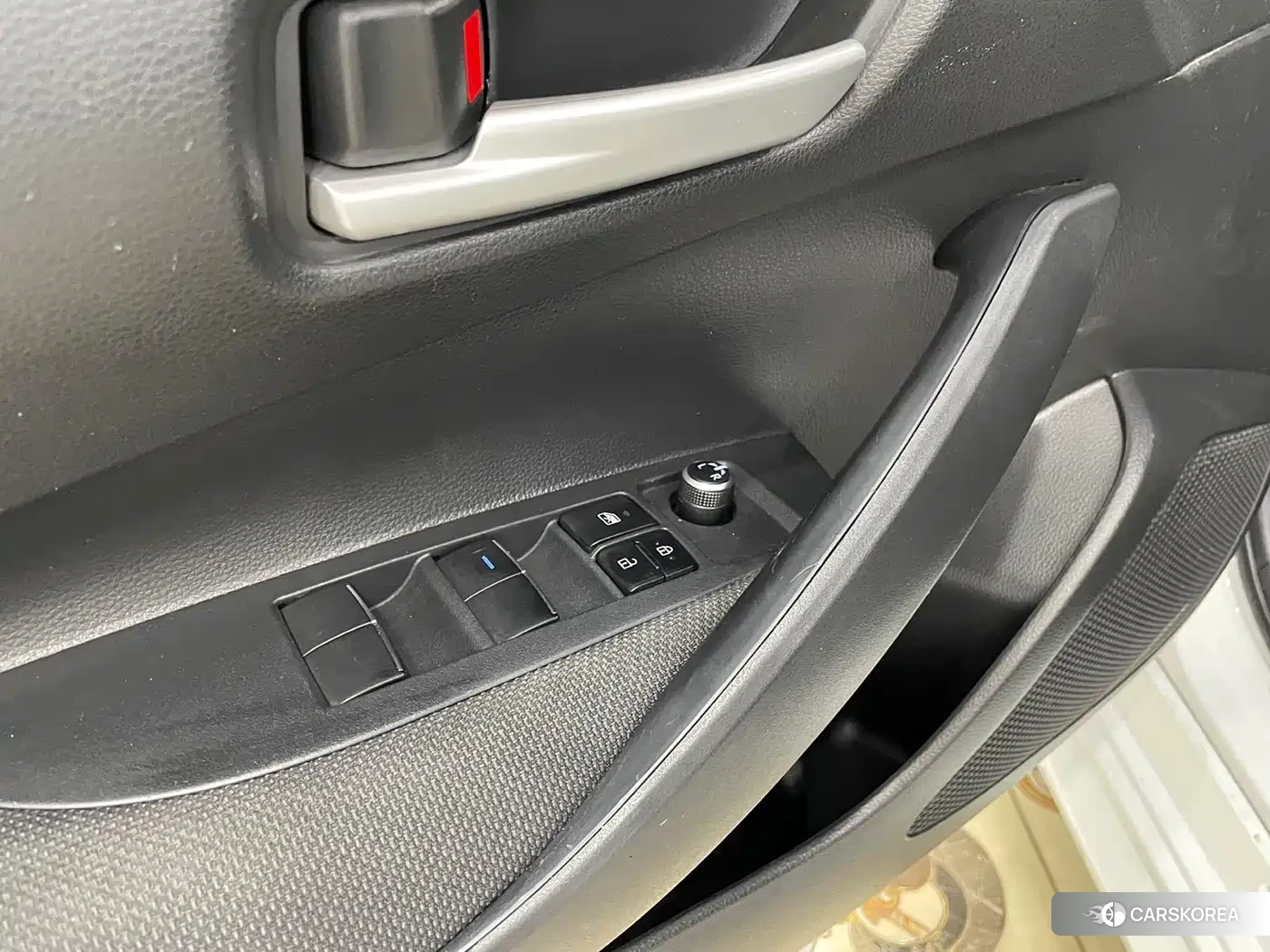 Toyota Levin id 4659772 из Китая 10