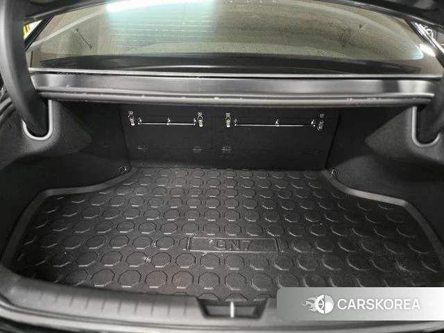 Hyundai Grandeur Hybrid (GN7) id 3940590 из Кореи 10