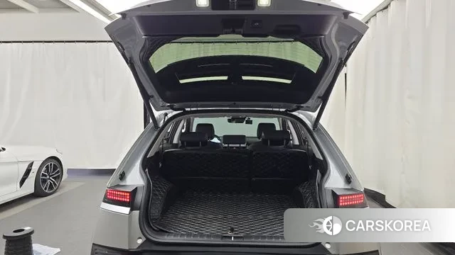 Hyundai Ionic 5 id 3788139 из Кореи 10