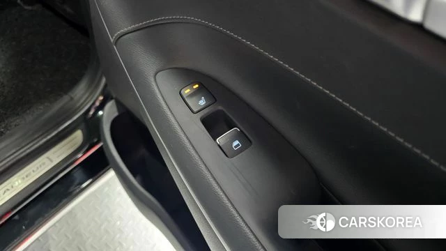 Hyundai Grandeur IG id 4459695 из Кореи 10